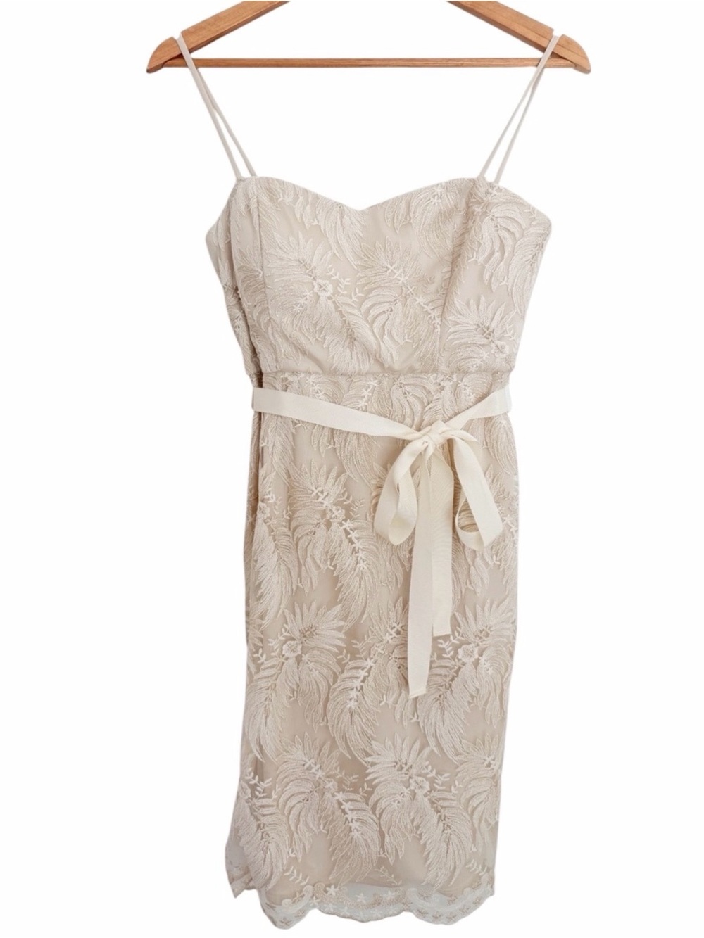 ISSUE New York Spaghetti Strap Lace Midi Dress in Beige Gold Sz 2